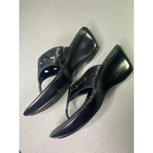 Bare Traps Womens Sandals Size 9 Black Leather Slip-on 2.5" Wedge Heel - Picture 4 of 9